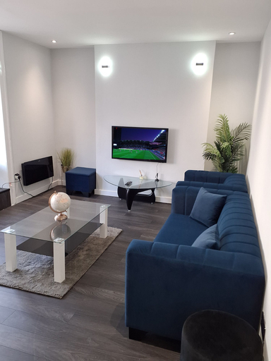 Room 3, Casa de Niveles in Weymouth, Dorset
