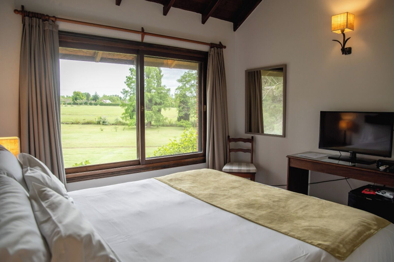 Bedroom 3, La Posta del Pilar Hotel & Spa - Adults Only, Pilar