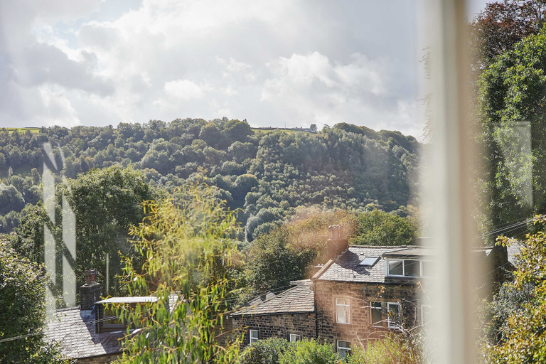 Room 5, Host Stay The Artist s House, Calderdale