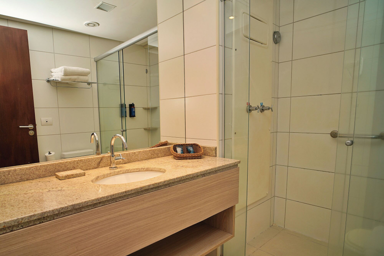 Bathroom, BEACH CLASS CONVENTION BY MAI, Recife