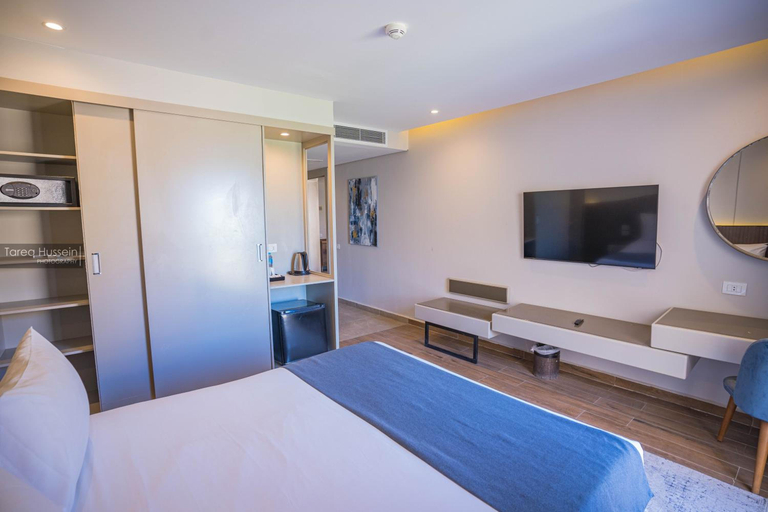 Bedroom 3, V Grand Beach Resort - Sahl Hasheesh, Safaja
