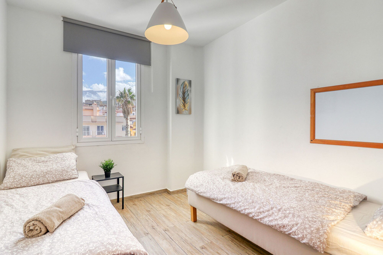 Room 2, Retreat w Ocean Views Private Parking Ensuite, Santa Cruz de Tenerife