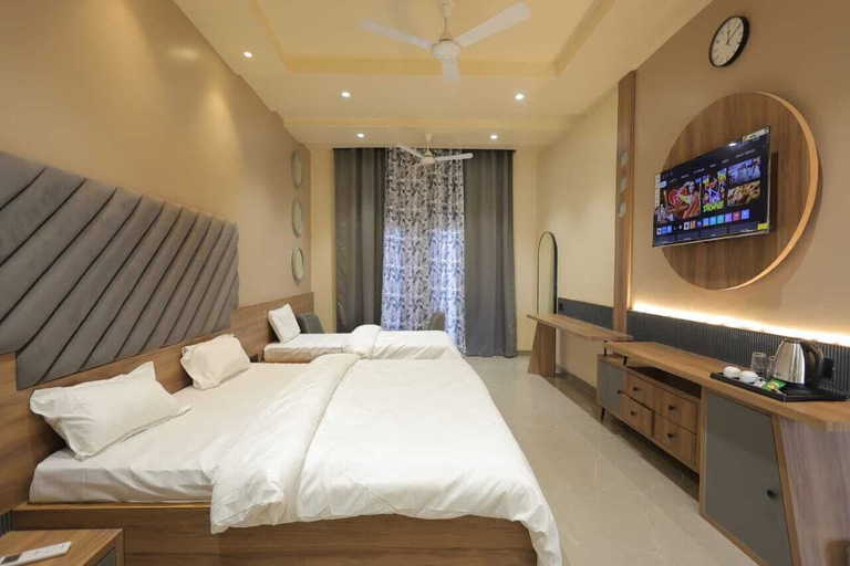 Room 2, Hotel Black Harbour, Bharatpur