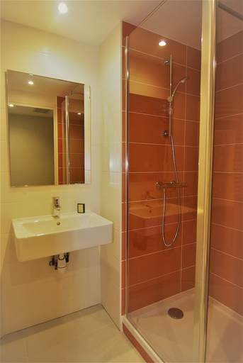 Bathroom 4, APPARTHOTEL Torcy, Seine-et-Marne