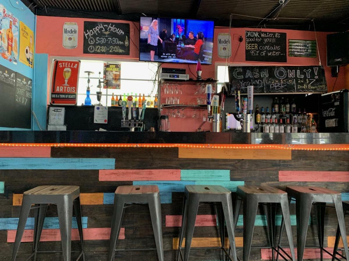 Food & Drinks 5, SoBe Hostel, Rooms & Bar, Miami-Dade