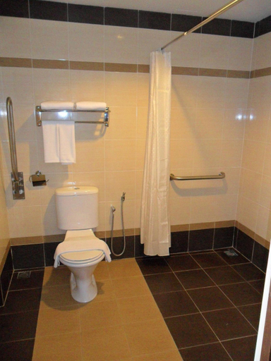 Bathroom, Hotel Seri Malaysia Kangar, Perlis