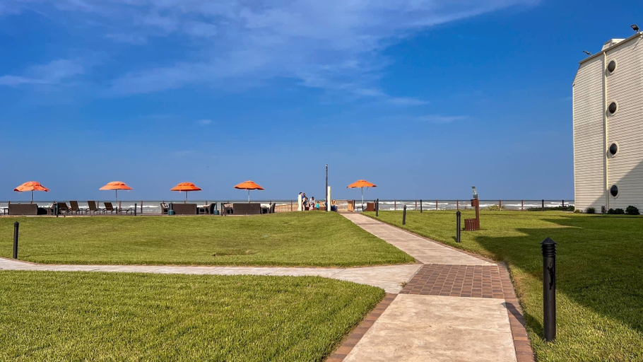 Exterior & Views 2, Bahia Mar 112f 2 Bedroom Condo by RedAwning, Cameron