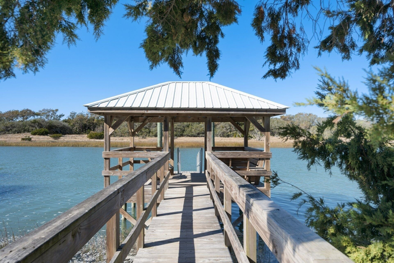 Property grounds 3, Laughin Place Ii 2 Bedroom Home by Peace Vacations, Georgetown