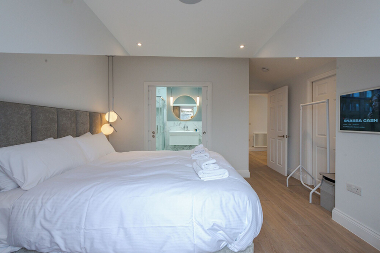 Bedroom 3, Maida Vale Elegance, London