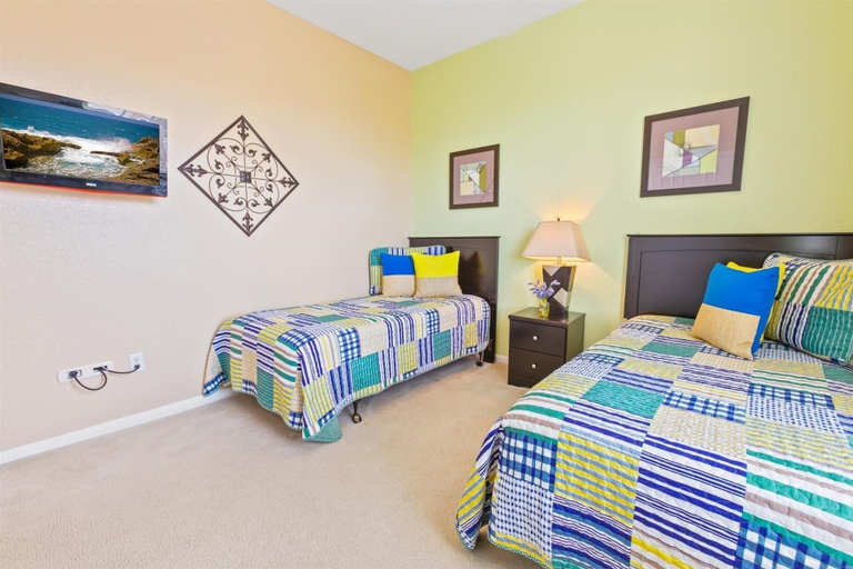 Room 2, Windsor Hills Resort 3 Bedroom 4th Floor Condo with Resort Access 3 Condo, Osceola