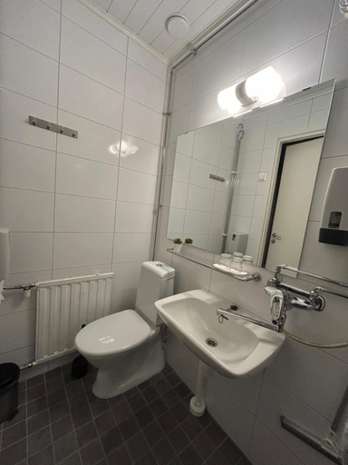 Bathroom 3, Hotel Yopuu, Lapland