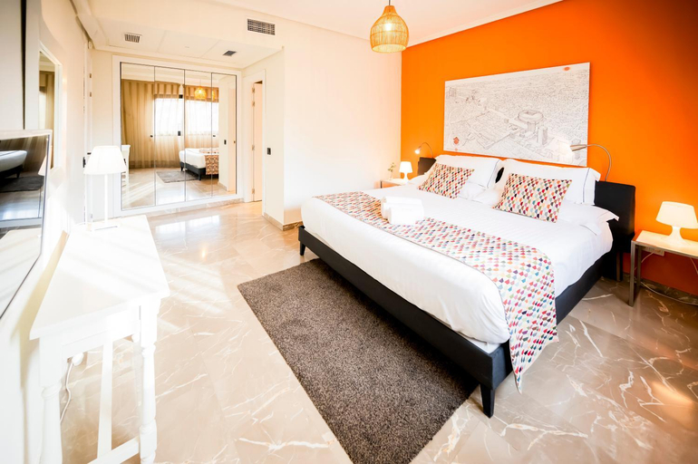 Bedroom 2, Aparthotel G3 Galeon, Madrid