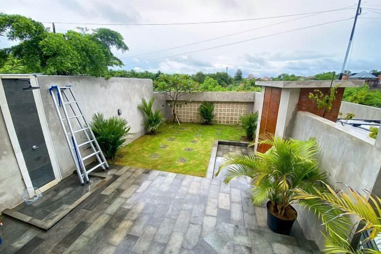 Property grounds, Hirosima House Bali by The Lavana, Badung