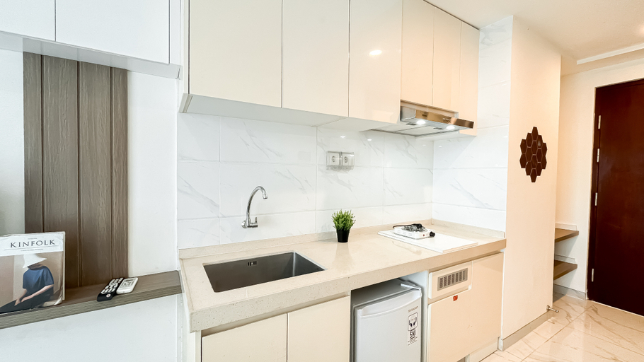 Others 5, Comfortable Studio at Apartment Sky House BSD By Travelio, Tangerang Selatan