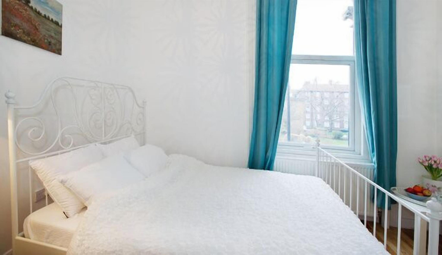 Bedroom 2, Horangee, London