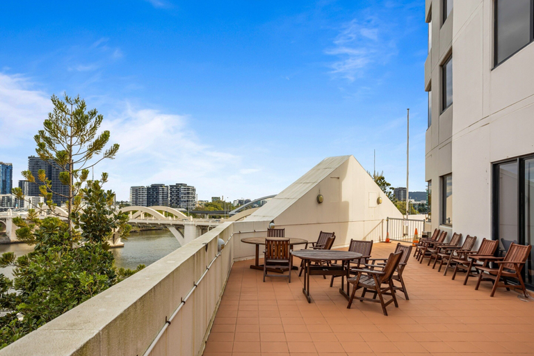 Balcony, Central Brisbane Studio With Stunning River Views, Brisbane