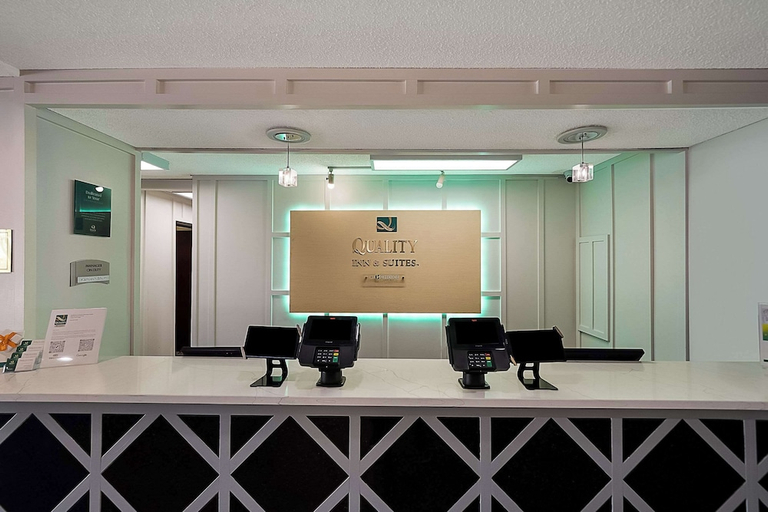 Public Area 2, Quality Inn & Suites Irving DFW Airport South, Irving