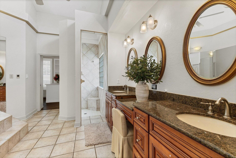 Bathroom 4, Punta Gorda Isles 4-Bedroom Private Pool Home on Canal 4 Home, Charlotte