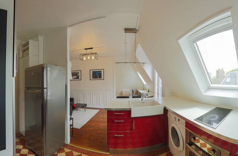 Private kitchen 5, A Cozy Refuge - 18th - Mobility Lease, Paris