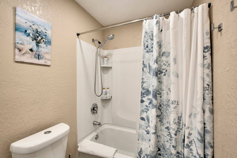 Room 4, Sunny Escape-heated Pool, Pinellas