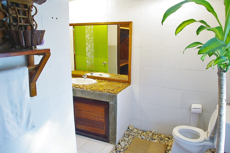 Bathroom 3, Yoga Art Home, Mae Ai