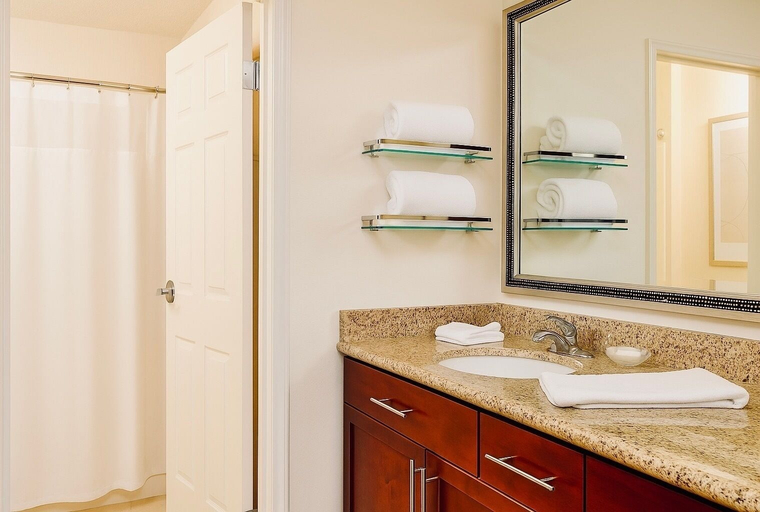 Bathroom 4, Residence Inn Appleton, Outagamie