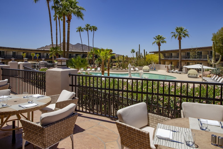 Food & Drinks 5, CIVANA Wellness Resort & Spa, Maricopa
