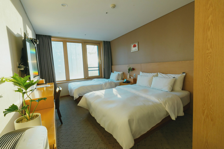 Bedroom 5, Jongno Lumia Tourist Hotel, Jongno