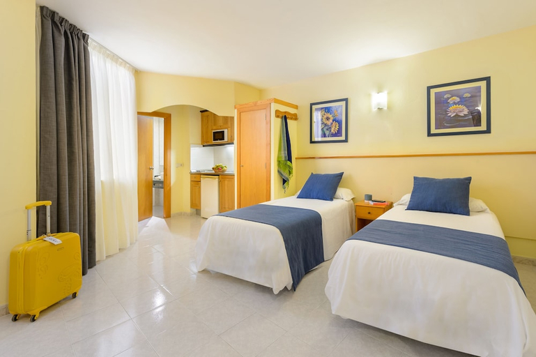 Bedroom 4, Vibra Tropical Garden Apartamentos, Baleares