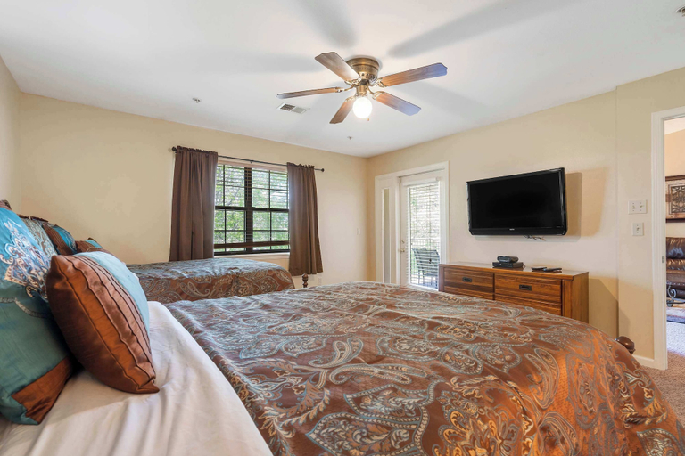 Bedroom 2, Foothills Tranquility - On-site Amenities Access, Taney