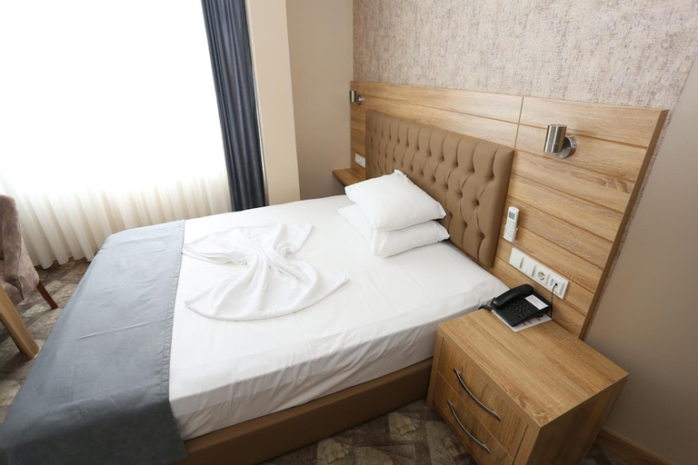 Guestroom 2, Terzioglu Hotel, Hopa