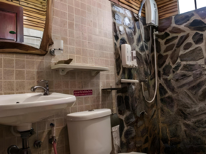 Bathroom 3, Ramiarndao Boutique Place Hotel, Muang Amnat Charoen