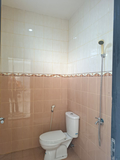 Bathroom 4, Rumah Twinny Seruni, Palembang