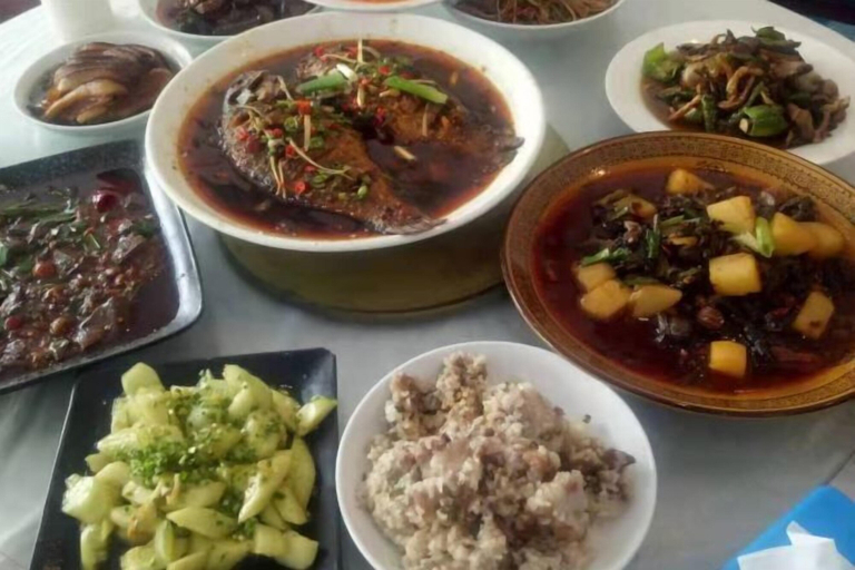Food & Drinks 4, Hongmei Villa, Chongqing