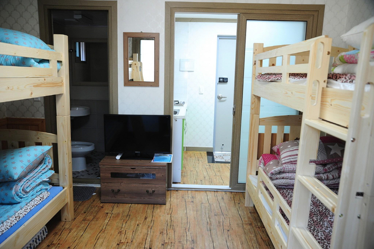 Bedroom 2, The 1st Andong Hostel, Andong