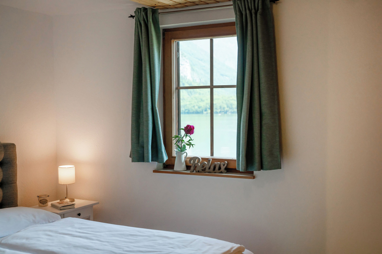 Bedroom 3, Lakeview Apartments, Gmunden