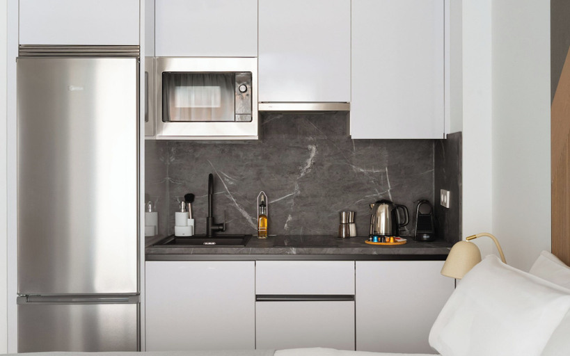 Private kitchen 2, Limehome Madrid Calle de Bolivia, Madrid