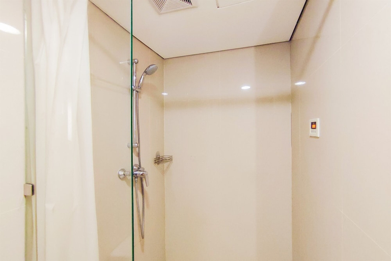 Bathroom 3, New And Nice 2Br At Marquis De Lafayette Apartment, Semarang