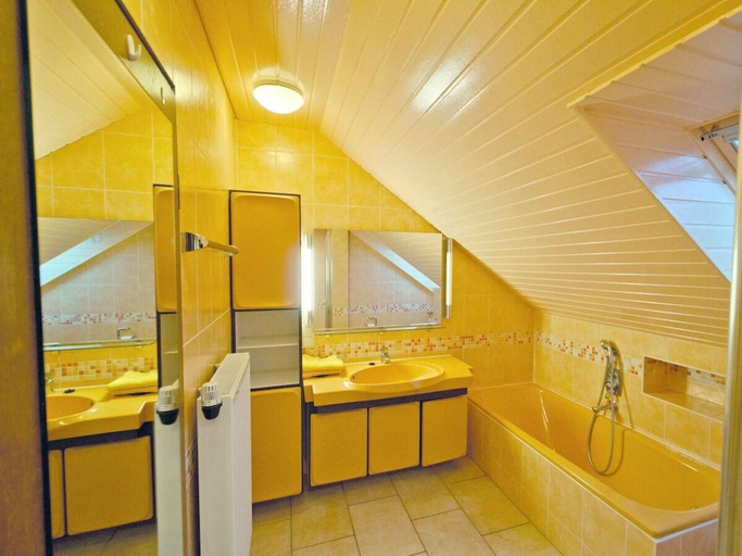 2, Holiday apartment F995 at Wulfener Hals, Fehmarn., Ostholstein