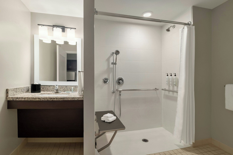 Bathroom 4, TownePlace Suites by Marriott Pittsburgh Harmarville, Allegheny