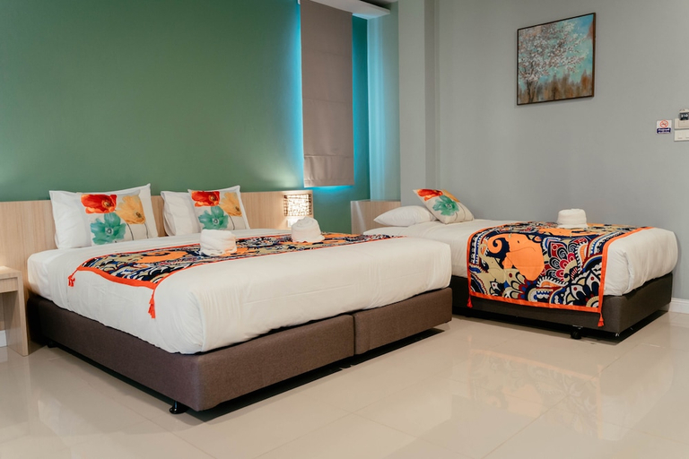 Bedroom 2, It's me Keawanong Hotel, Muang Nakhon Ratchasima