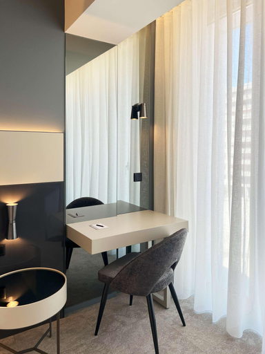 Bedroom 2, Bom Sucesso Hotel by gaiarooms, Porto