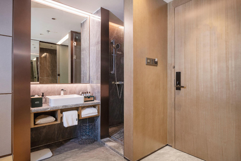 Bathroom 4, AMIGO migo Sleeping Hotel (mission hills), Shenzhen