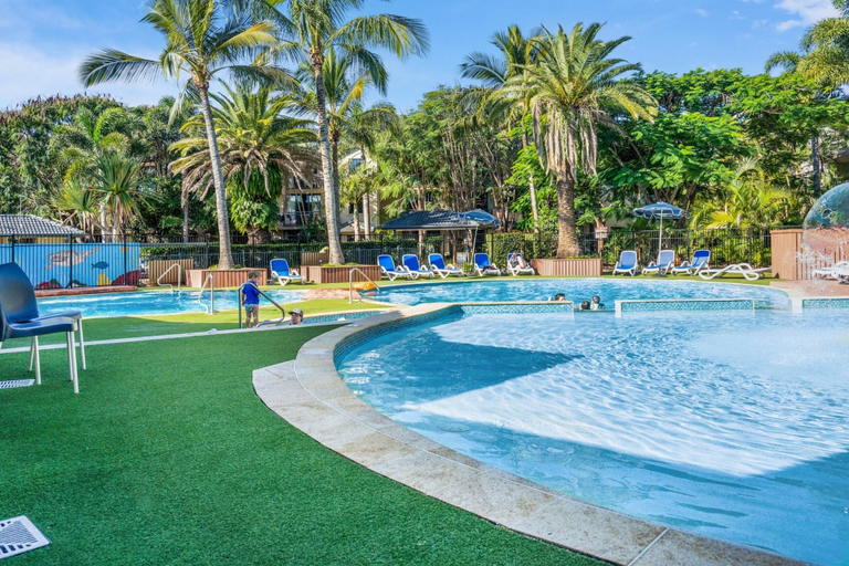 Pool 5, 2-bed Family Haven With Pools, BBQ & Playgrounds, Gold Coast