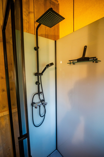 Bathroom 5, Safari Tent in Markelo Near Nature Park, Hof van Twente