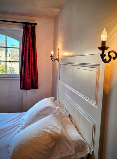 Bedroom 4, Le Conquérant, Manche