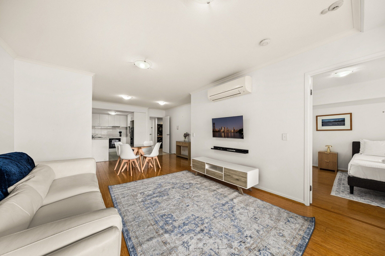 Living room 5, South Brisbane 2BR Apt With Gym & Sauna Access, Brisbane