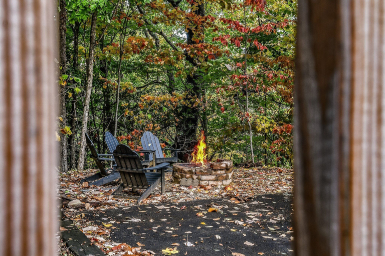 Property grounds 4, Smoky Mountain Bliss 2 Bedroom Cabin, Sevier