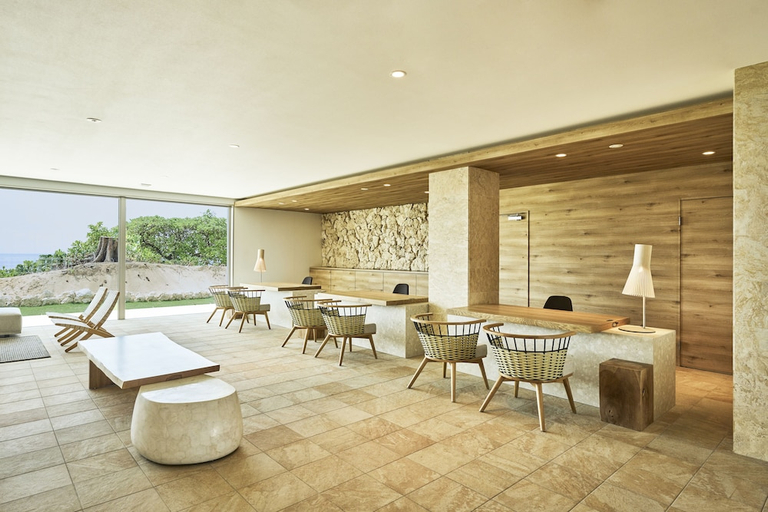 Food & Drinks 4, Watermark Hotel Resorts Okinawa Miyakojima, Miyakojima