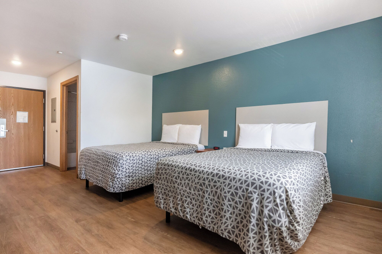 Bedroom 4, Woodspring Suites Huntsville Madison, Madison